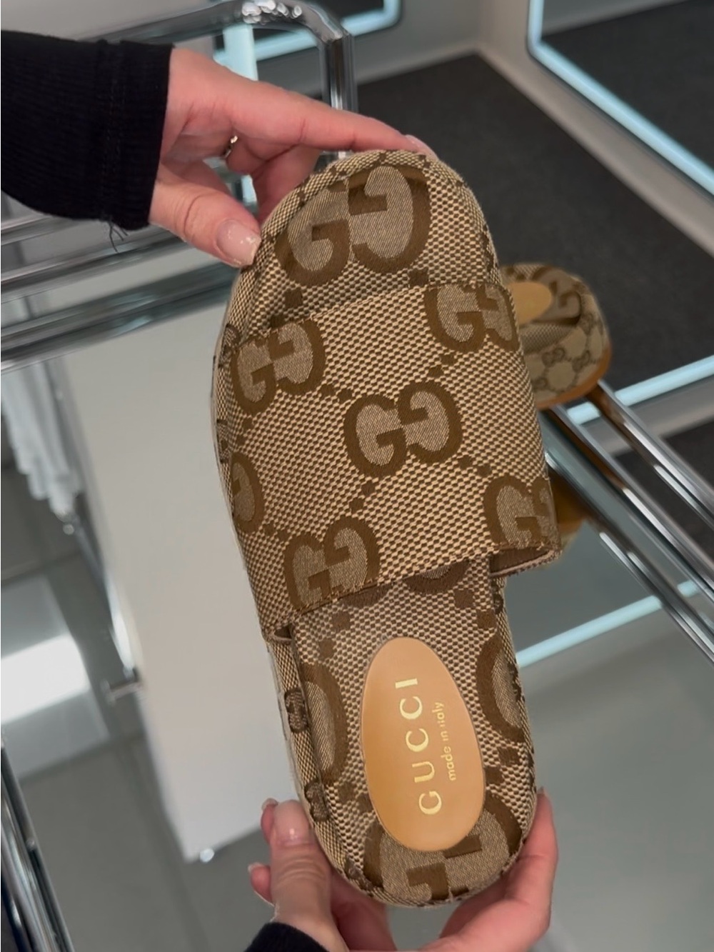 Gucci Platform Sandal Slides - Picture 8 of 10